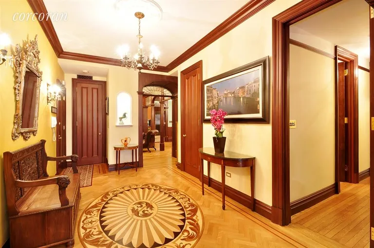 New York City Real Estate | View 161 West 86th Street, 4B | Gracious foyer with handmade Italian medallion | View 2