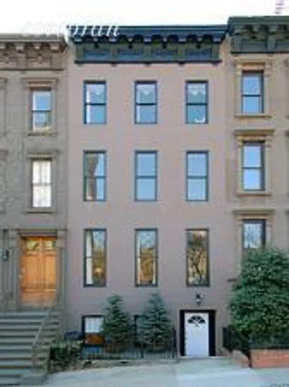 New York City Real Estate | View 160 East 95th Street | 6 Beds, 3.5 Baths | View 1