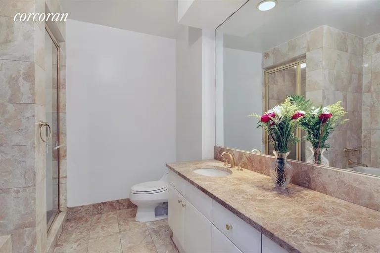 New York City Real Estate | View 200 Riverside Boulevard, 3M | Bathroom | View 4