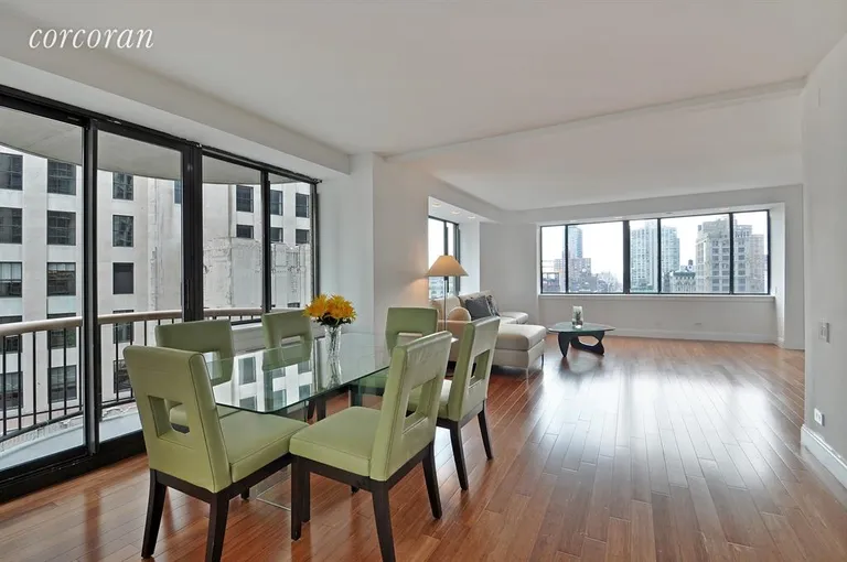 New York City Real Estate | View 45 East 25th Street, 24B | 2 Beds, 3 Baths | View 1