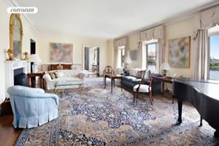 New York City Real Estate | View East 52Nd Street, 4A | Living Room | View 2