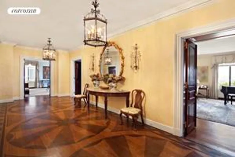 New York City Real Estate | View East 52Nd Street, 4A | Entry Foyer | View 4
