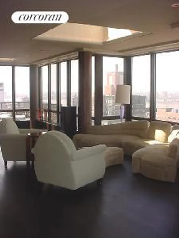 New York City Real Estate | View 161 West 61st Street, PHA | room 14 | View 15