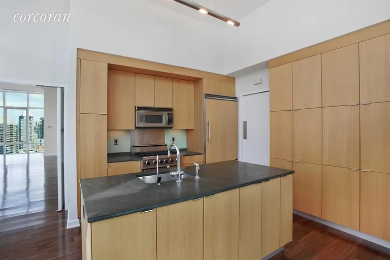 New York City Real Estate | View 207 East 57th Street, PH | Kitchen | View 4
