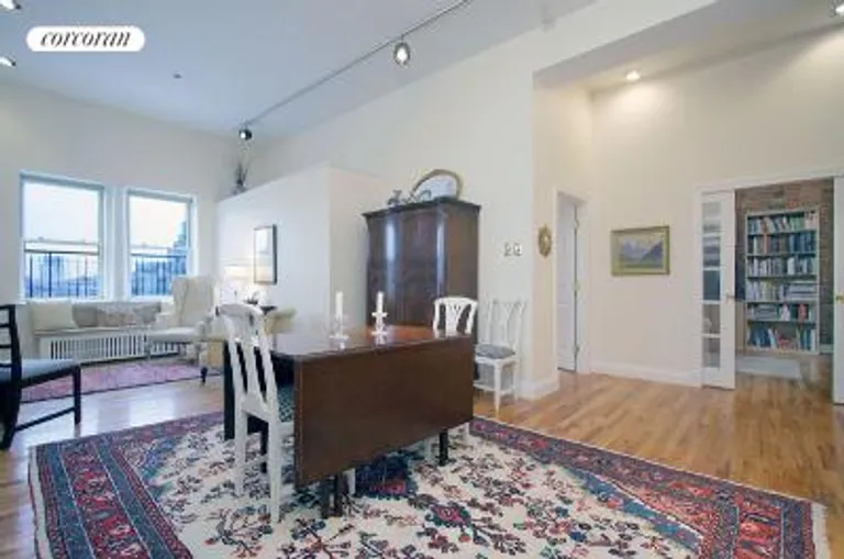 New York City Real Estate | View 60 Pineapple Street, 8B | 1.5 Beds, 1 Bath | View 1