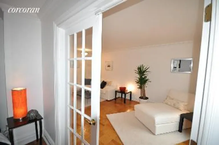 New York City Real Estate | View 340 East 80th Street, 14R | room 2 | View 3
