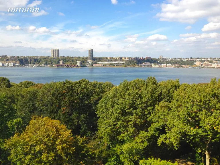 New York City Real Estate | View 190 Riverside Drive, 8C | room 2 | View 3