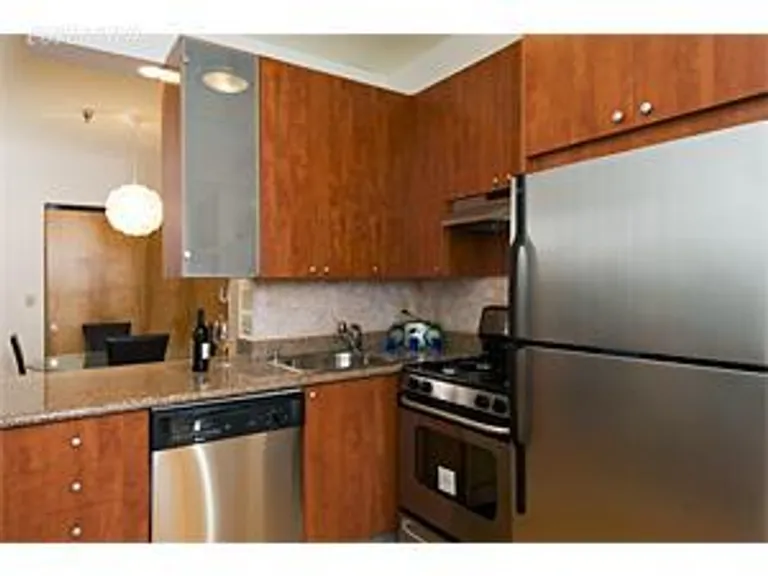 New York City Real Estate | View 107 Avenue A, 2R | room 1 | View 2