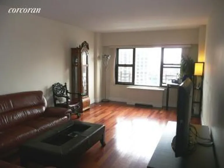 New York City Real Estate | View 85 Livingston Street, 18k | 1 Bed, 1 Bath | View 1