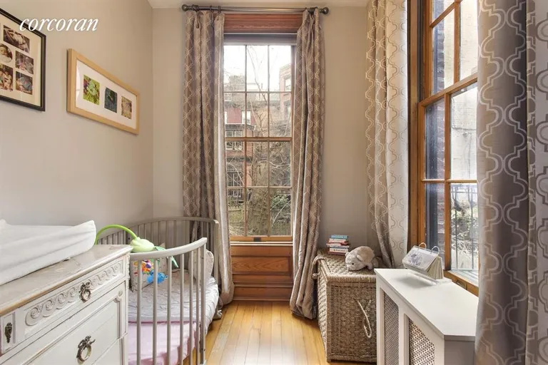 New York City Real Estate | View 8 Sidney Place, parlor | Kids Bedroom | View 5