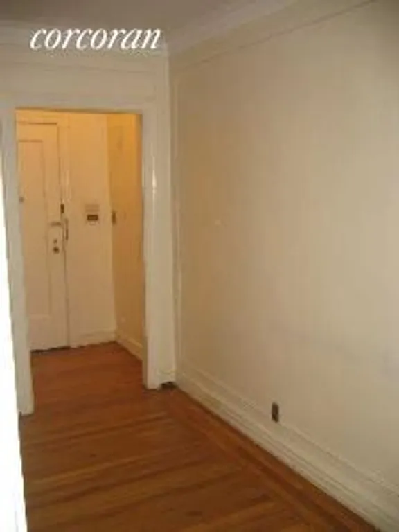 New York City Real Estate | View 59 Pineapple Street, 4L | room 2 | View 3