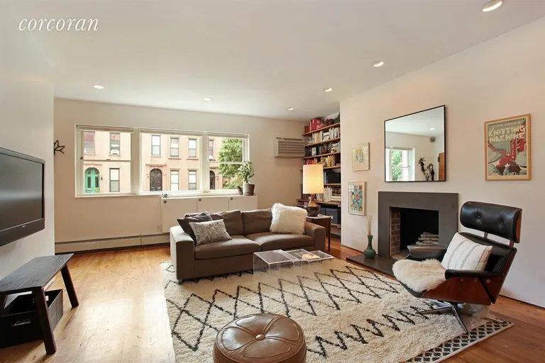 New York City Real Estate | View 167 Carroll Street, 2 | 2 Beds, 2 Baths | View 1