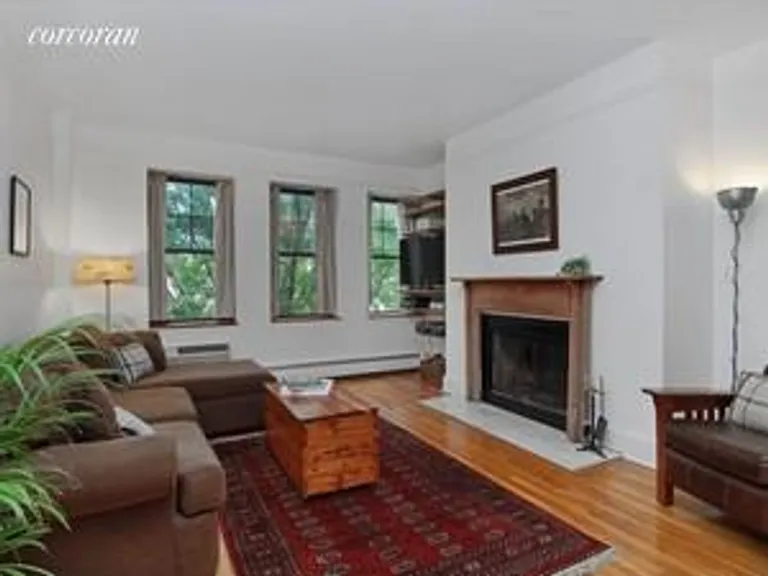 New York City Real Estate | View 305 5th Avenue, 4A | 2 Beds, 1 Bath | View 1