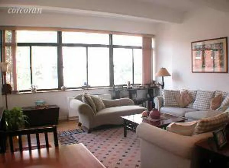 New York City Real Estate | View 492 Henry Street, 2A | room 2 | View 3