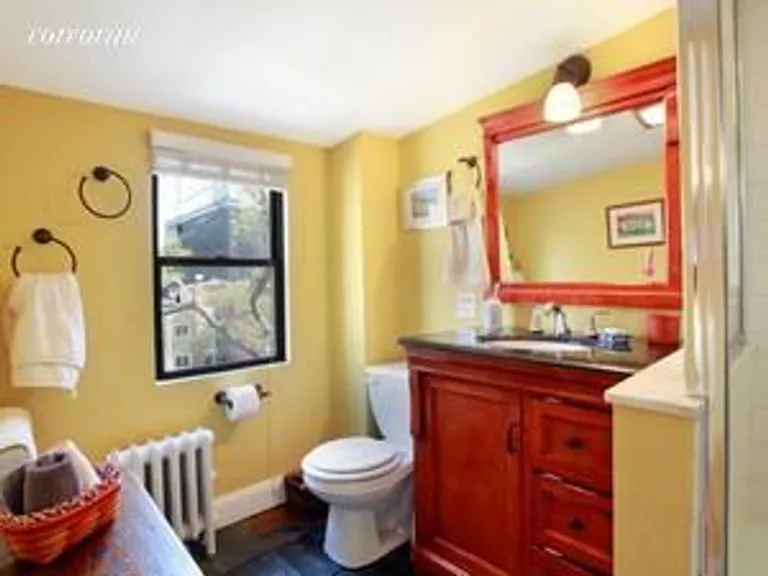 New York City Real Estate | View 63 Cranberry Street, 4 | room 3 | View 4