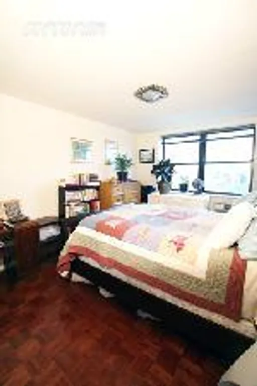 New York City Real Estate | View 156 Sackett Street, 6B | room 2 | View 3