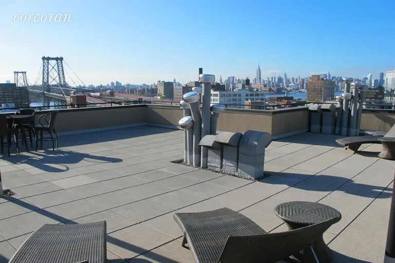 New York City Real Estate | View 138 Broadway, 5D | Gorgeous, furnished Roof Deck | View 6