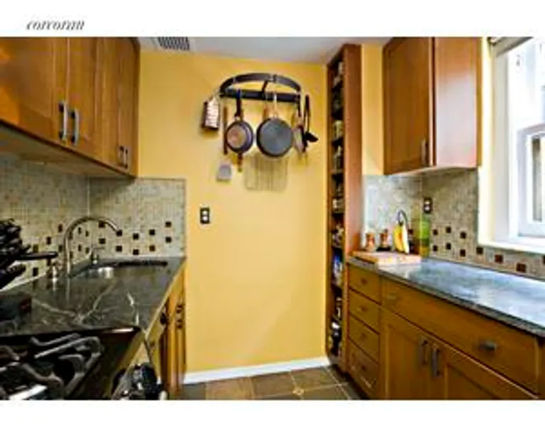 New York City Real Estate | View 282 Henry Street, 4 | room 2 | View 3