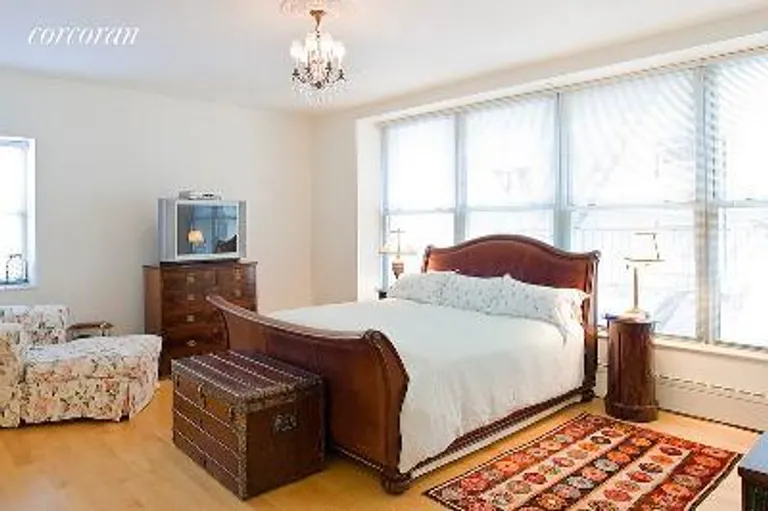 New York City Real Estate | View 144 West 18th Street, 4E | room 2 | View 3