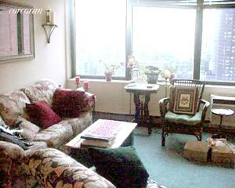 New York City Real Estate | View 1619 Third Avenue, 20G | room 2 | View 3