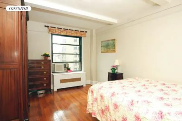 New York City Real Estate | View 260 West End Avenue, 10C | room 5 | View 6