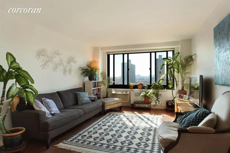 New York City Real Estate | View 185 Hall Street, 1205 | 1 Bed, 1 Bath | View 1