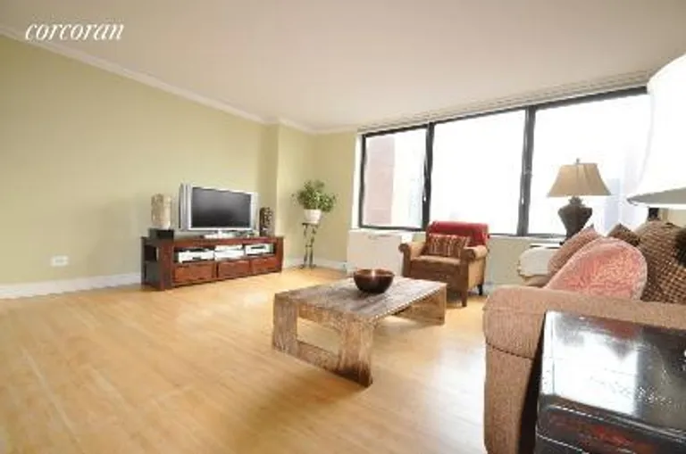 New York City Real Estate | View 1623 Third Avenue, 31G | Living Room | View 2