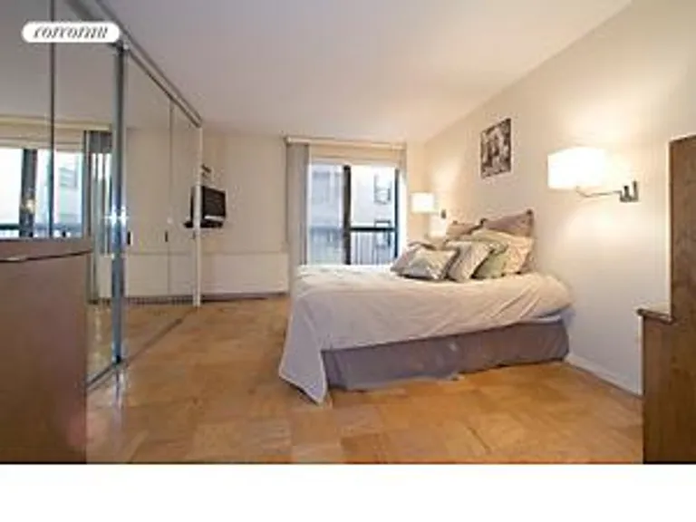 New York City Real Estate | View 7 East 35th Street, 6A | room 3 | View 4