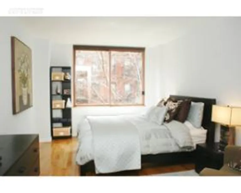 New York City Real Estate | View 350 West 50th Street, 2G | room 10 | View 11