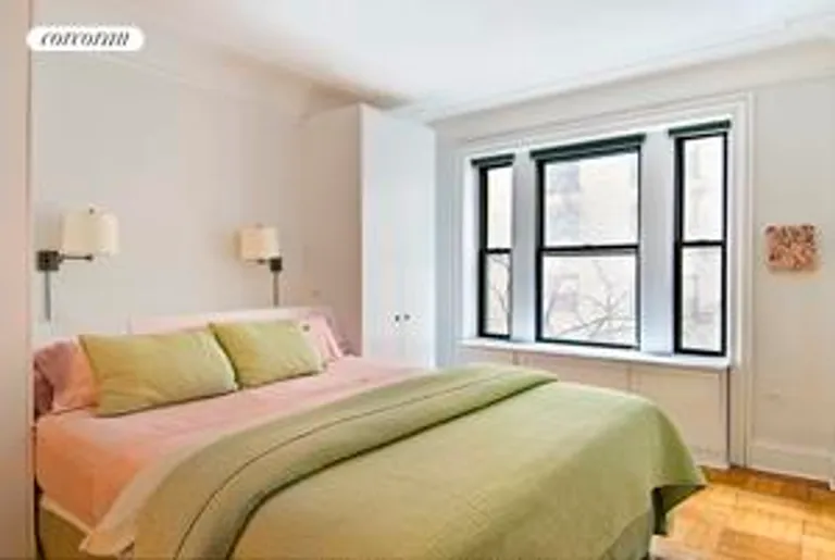 New York City Real Estate | View 490 West End Avenue, 2F | room 3 | View 4