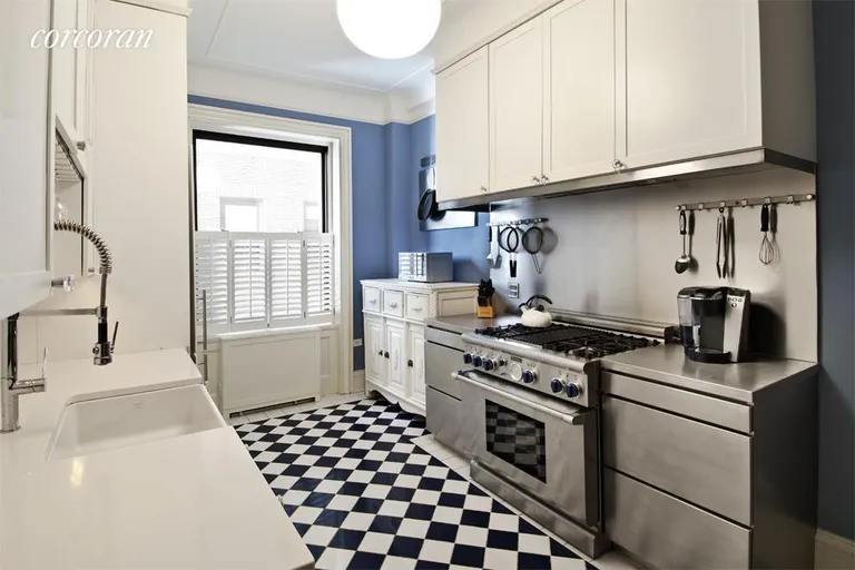 New York City Real Estate | View 490 West End Avenue, 2F | room 1 | View 2