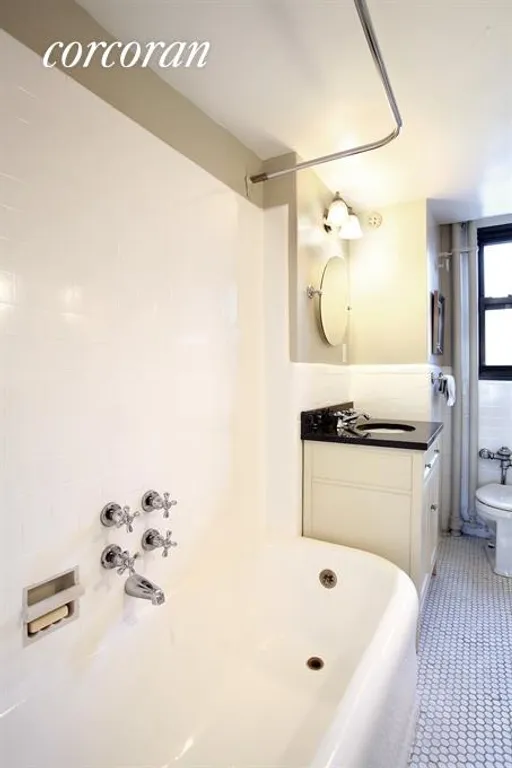 New York City Real Estate | View 12 East 97th Street, 10B | Bathroom | View 5