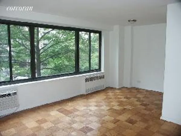 New York City Real Estate | View 382 Central Park West, 3E | room 2 | View 3