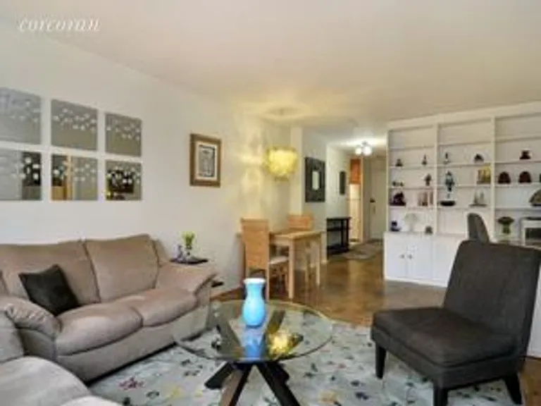 New York City Real Estate | View 7 East 14th Street, 930 | 1 Bed, 1 Bath | View 1