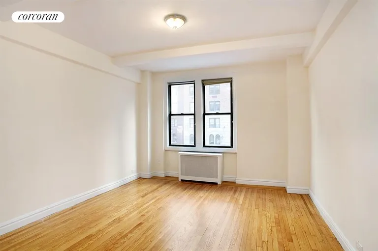 New York City Real Estate | View 40 West 72nd Street, 33 | Master Bedroom | View 6