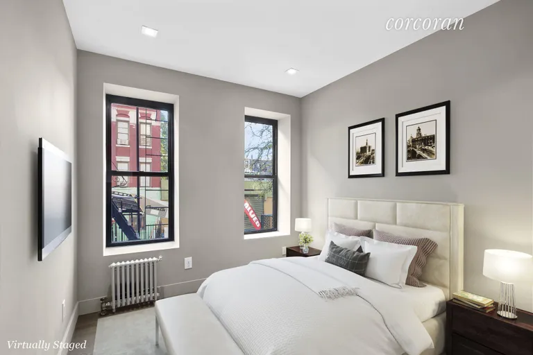 New York City Real Estate | View 40 West 72nd Street, 33 | room 7 | View 8