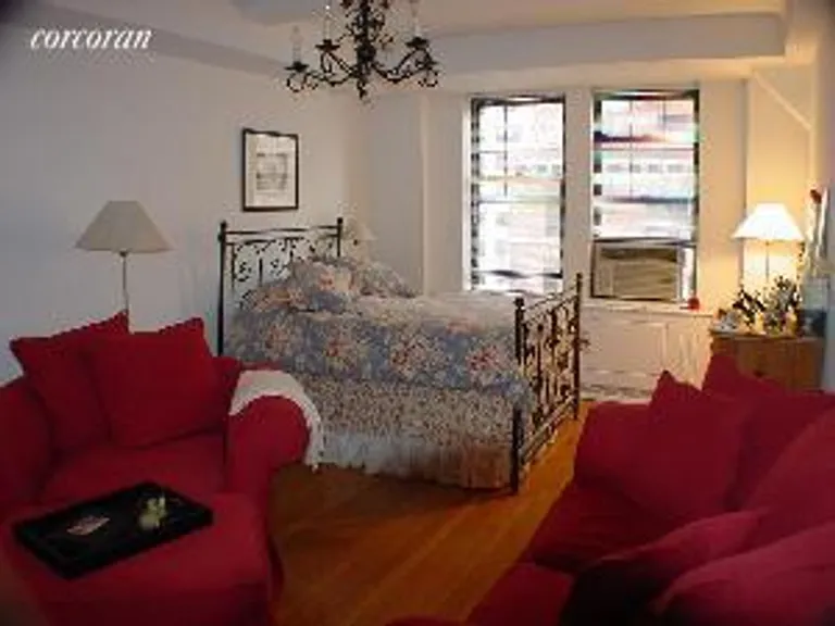 New York City Real Estate | View 23 West 73rd Street, 806B | 1 Bath | View 1