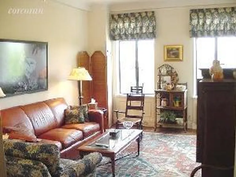 New York City Real Estate | View 211 Central Park West, 9E | room 2 | View 3