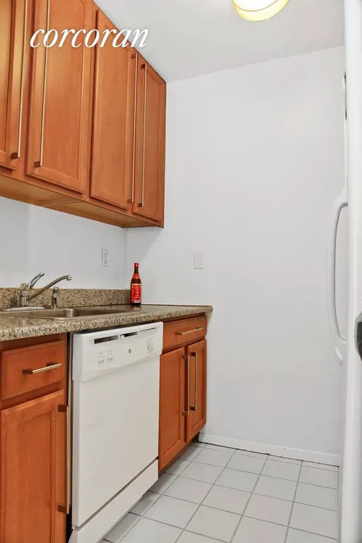 New York City Real Estate | View 393 West 49th Street, 4Q | 393 West 49th_#4Q, New York (Kitchen) | View 2
