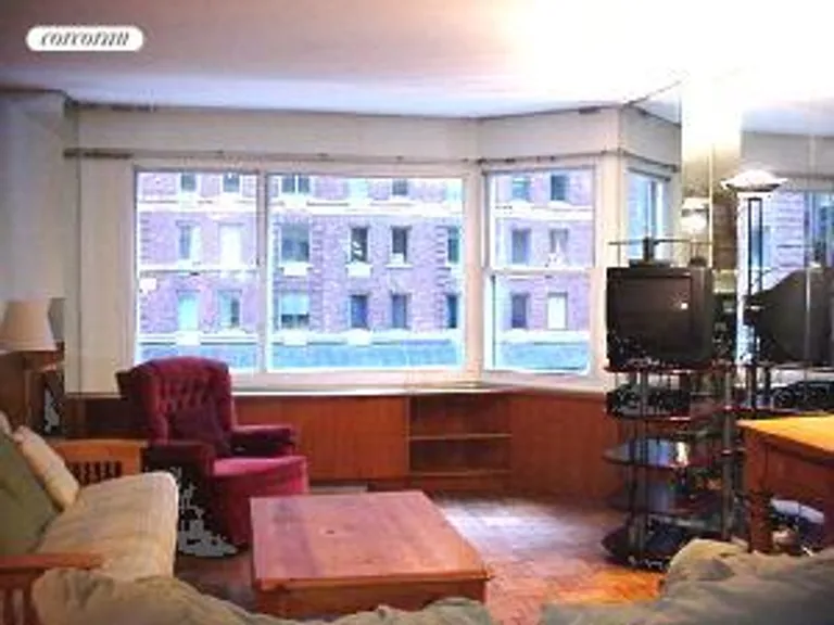 New York City Real Estate | View 77 West 55th Street, 6G | room 3 | View 4