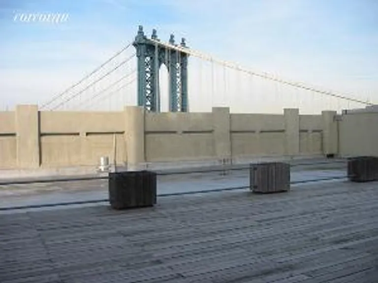 New York City Real Estate | View 1 Main Street, 5E | room 2 | View 3
