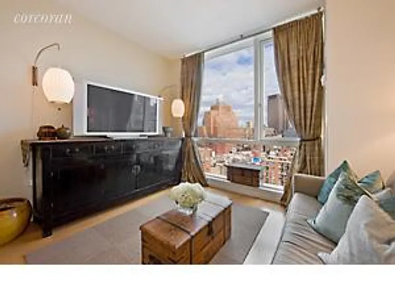 New York City Real Estate | View 200 Chambers Street, 18E | room 1 | View 2