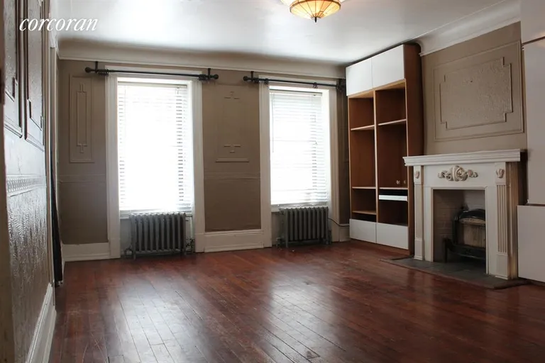 New York City Real Estate | View 93 Pilling Street | Living Room | View 2