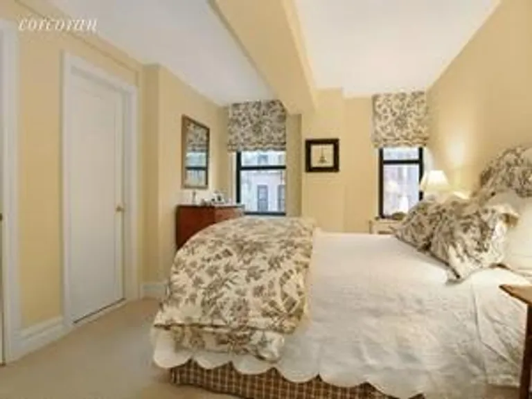 New York City Real Estate | View 152 East 94th Street, 4CD | room 5 | View 6