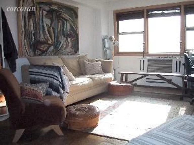 New York City Real Estate | View 245 East 35th Street, 4G | 1 Bed, 1 Bath | View 1