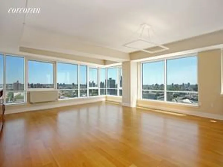 New York City Real Estate | View 440 Kent Avenue, 22D | room 1 | View 2
