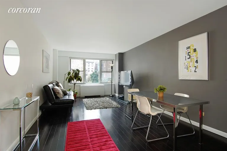New York City Real Estate | View 33 Greenwich Avenue, 2M | Living Room / Dining Room | View 2