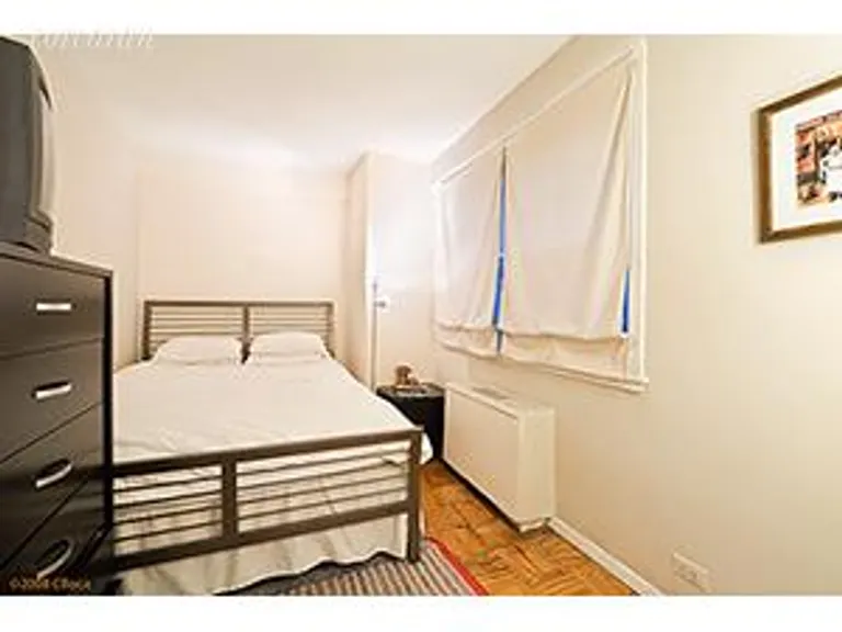 New York City Real Estate | View 77 East 12th Street, 3K | room 1 | View 2