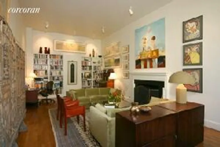 New York City Real Estate | View 170 East 78th Street, 9B | room 1 | View 2