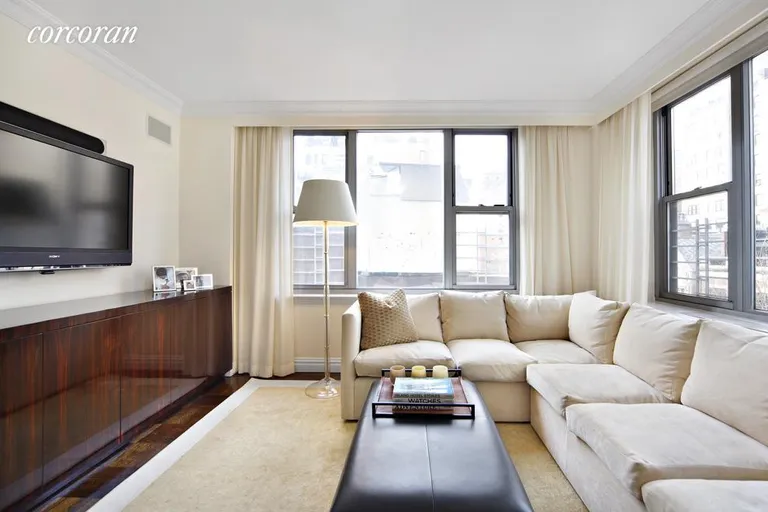 New York City Real Estate | View 176 East 71st Street, 6B | room 1 | View 2